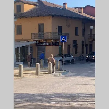 Accogliente Appartamento, Centro Storico, Leini' *